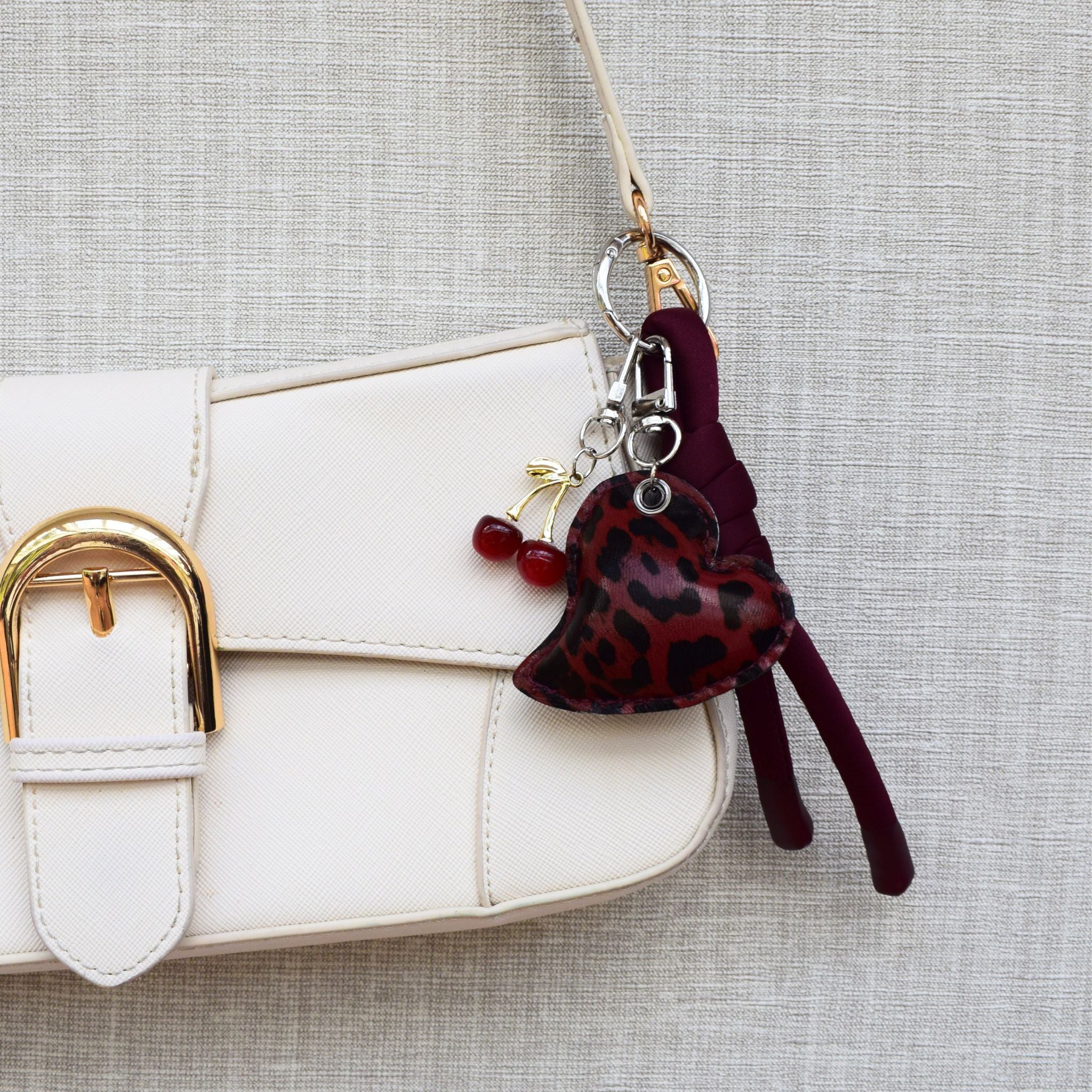 Hart en kers bag chain - Zilver, rood en zwart