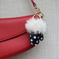Handschoen bag chain met fluffy pompon - Goud, zwart en wit