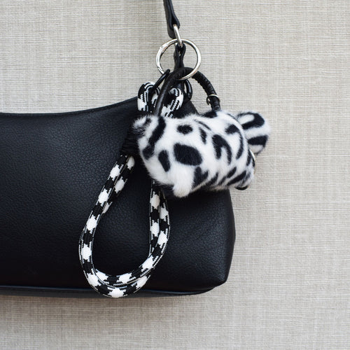 Fluffy mini tasje bag chain - Zilver, zwart en wit