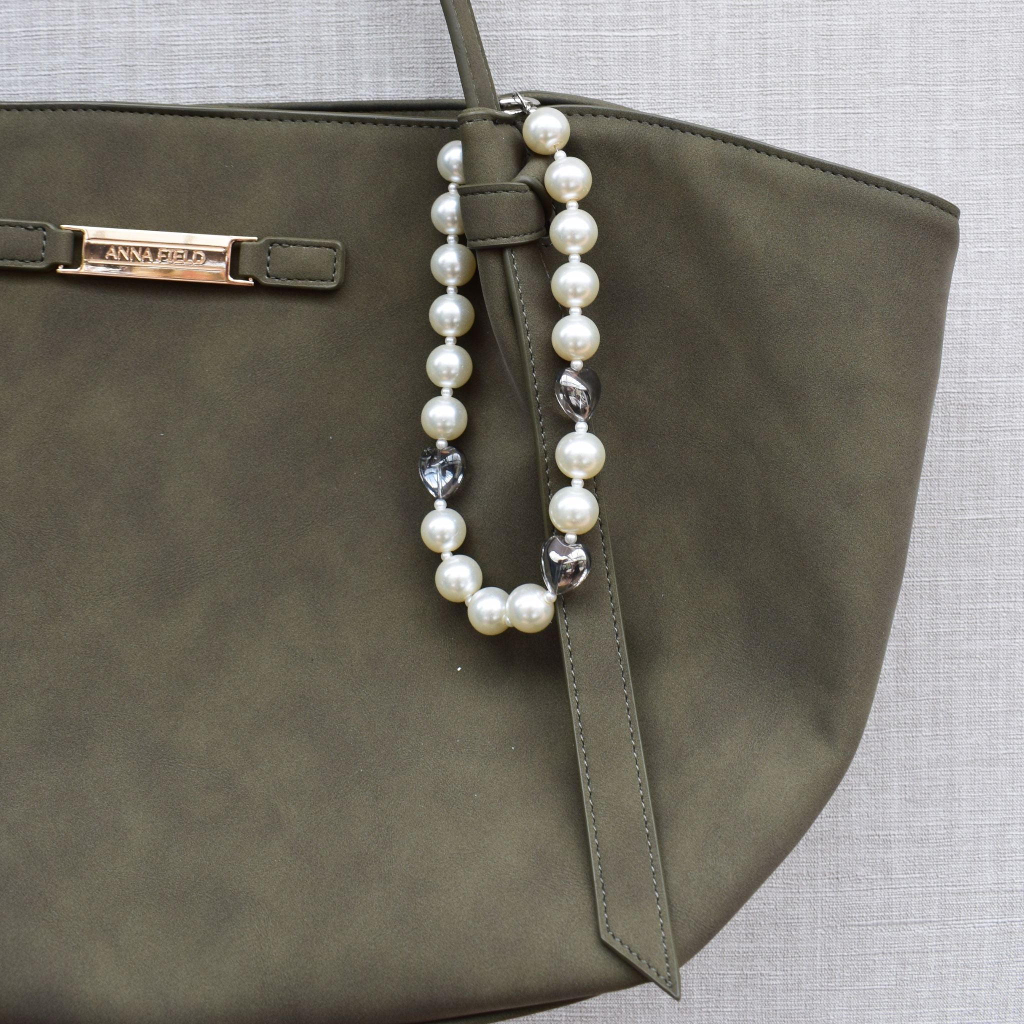 Hartjes en parels bag chain - Zilver, parelmoer en grijs